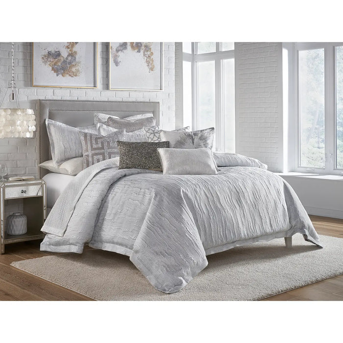Naja Grey Silver Duvet Set