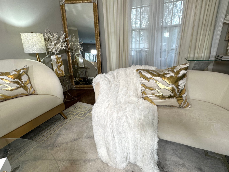 Decorative Extra Soft Faux Fur Throw Blanket 50" x 60"