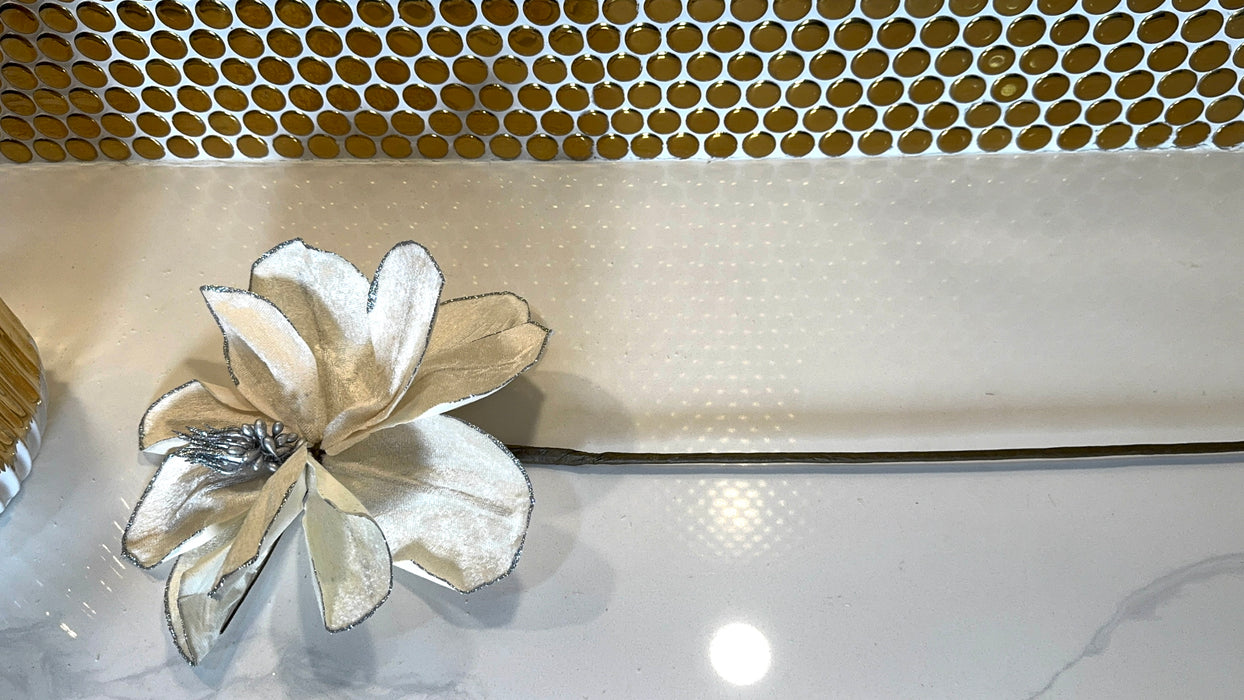 Luxury Ivory Glittered Mongolia Flower With Silver accent