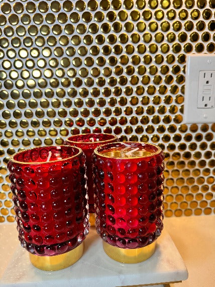 Holiday Luxury Scented Candle in Red and Gold