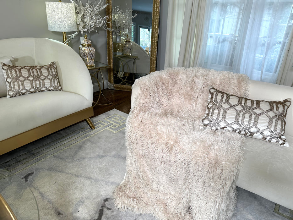 Plush Super Soft Blanket Bedding Sofa Cover Furry Fuzzy Fur Warm Throw Qulit Cozy Couch Blanket for Winter (63"x79", Cream)